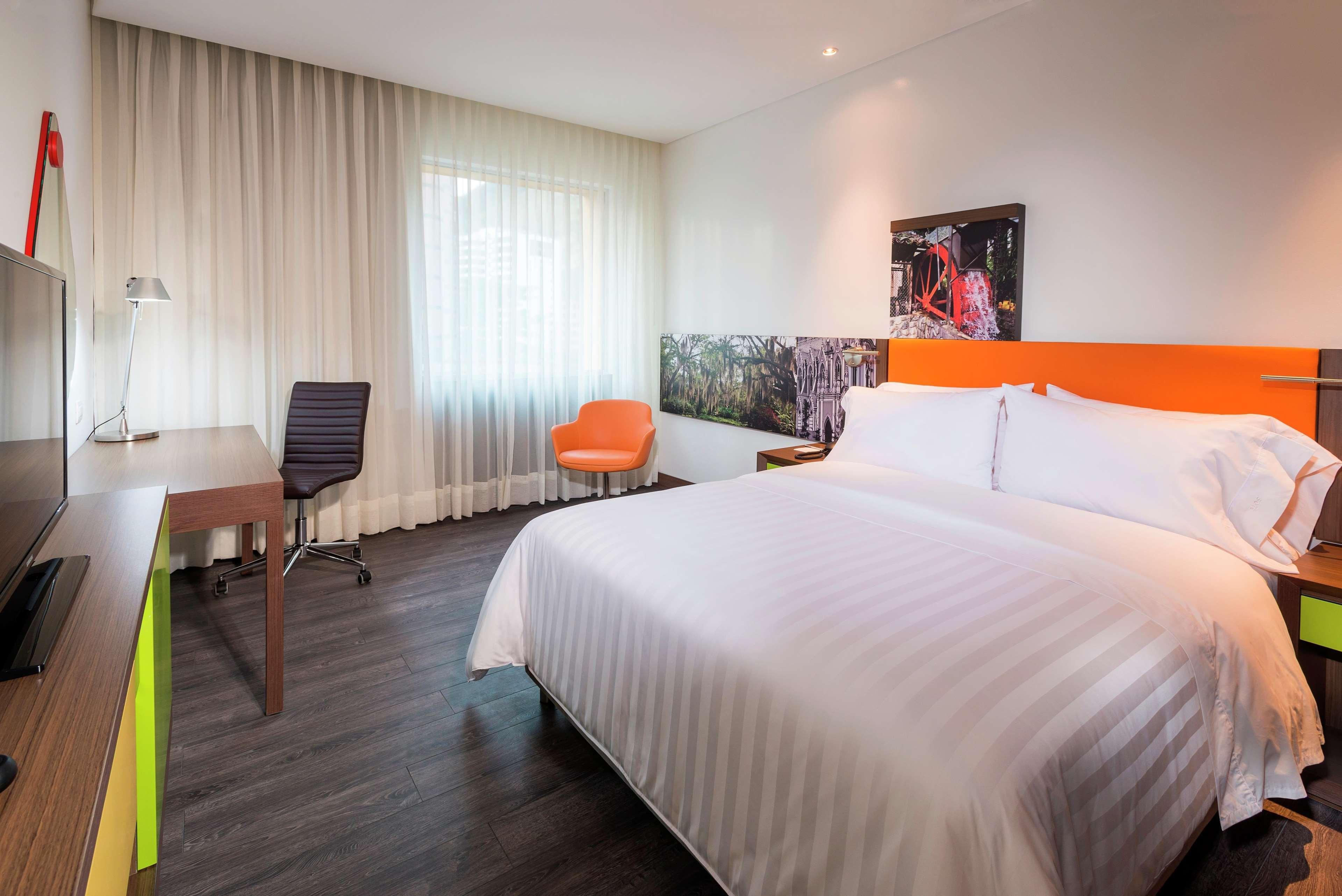 Hampton By Hilton Yopal Hotel Kültér fotó
