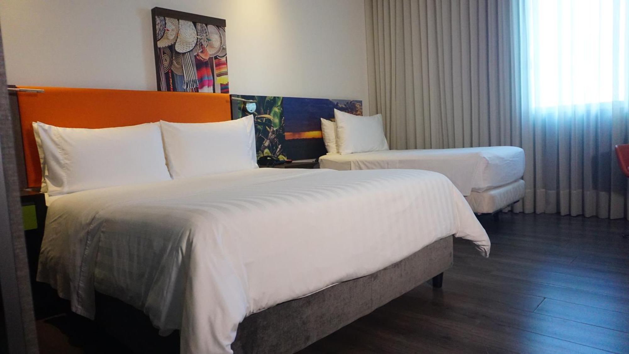 Hampton By Hilton Yopal Hotel Kültér fotó