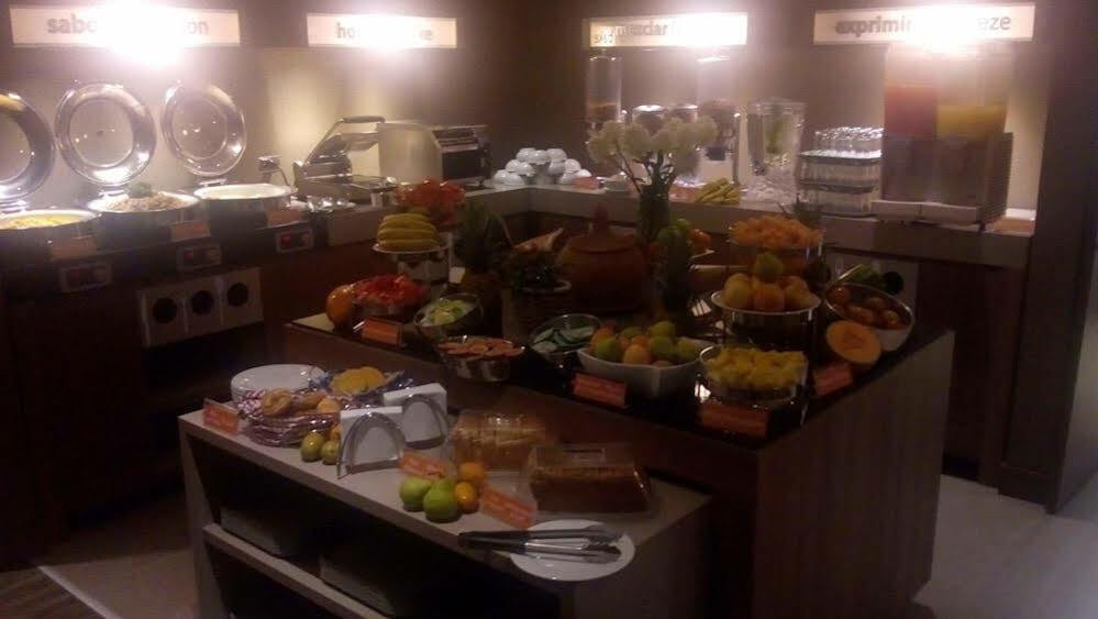 Hampton By Hilton Yopal Hotel Kültér fotó
